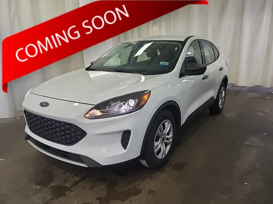 2020 Ford Escape S photo 1