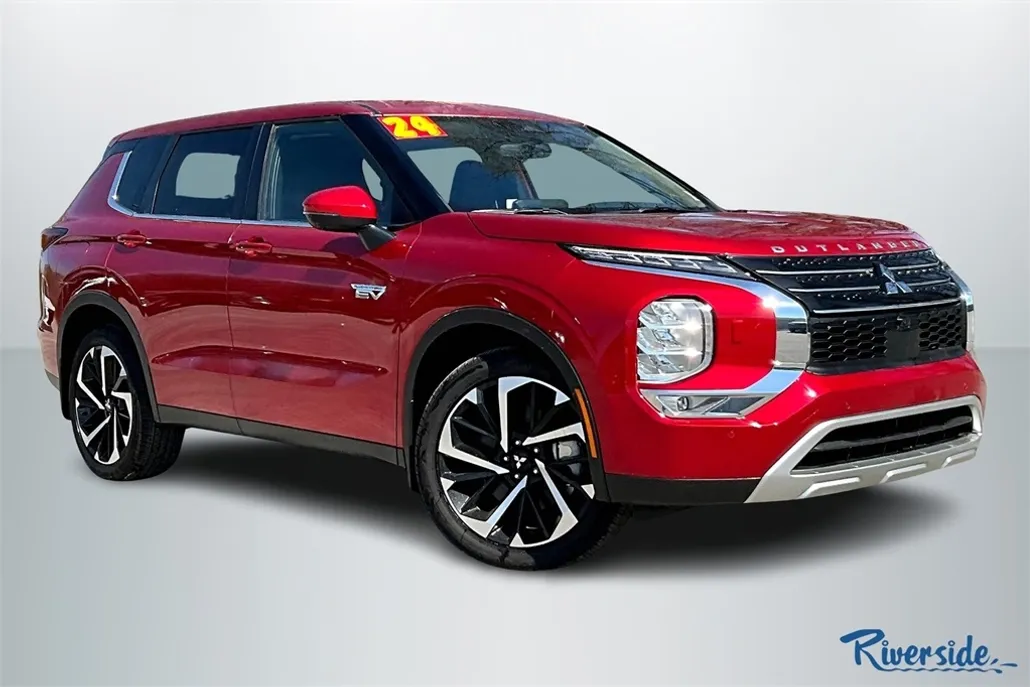 2024 Mitsubishi Outlander SE photo 1