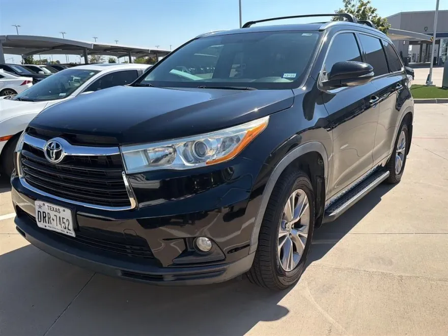 2014 Toyota Highlander XLE photo 1