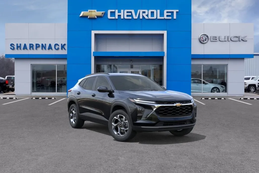2025 Chevrolet Trax LT photo 1