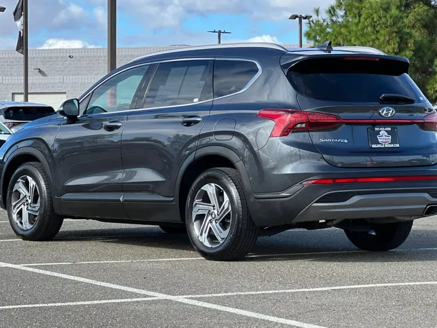 2023 Hyundai Santa Fe SEL photo 1