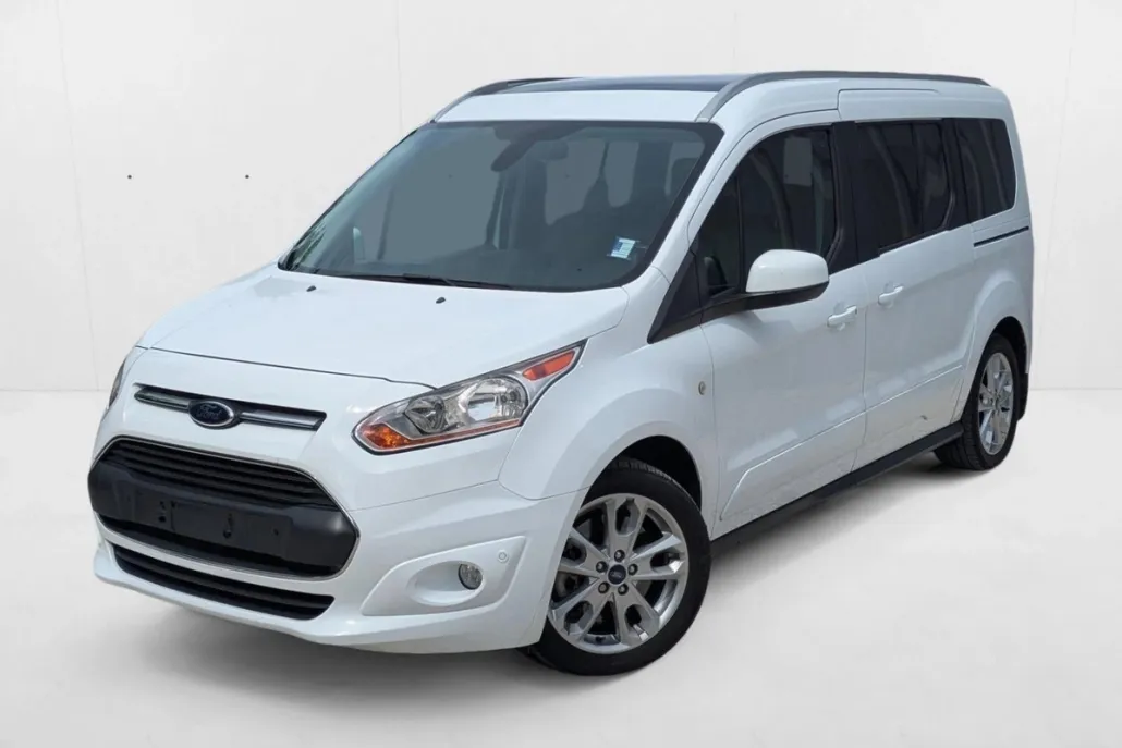 2014 Ford Transit Titanium Wagon photo 1