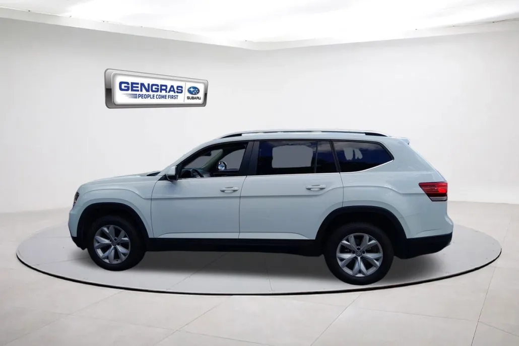 2019 Volkswagen Atlas V6 SE photo 1