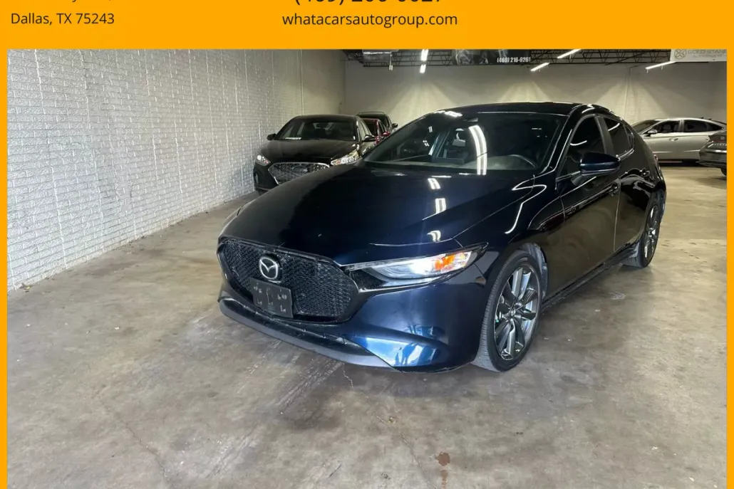 2022 Mazda Mazda3 Select Hatchback photo 1