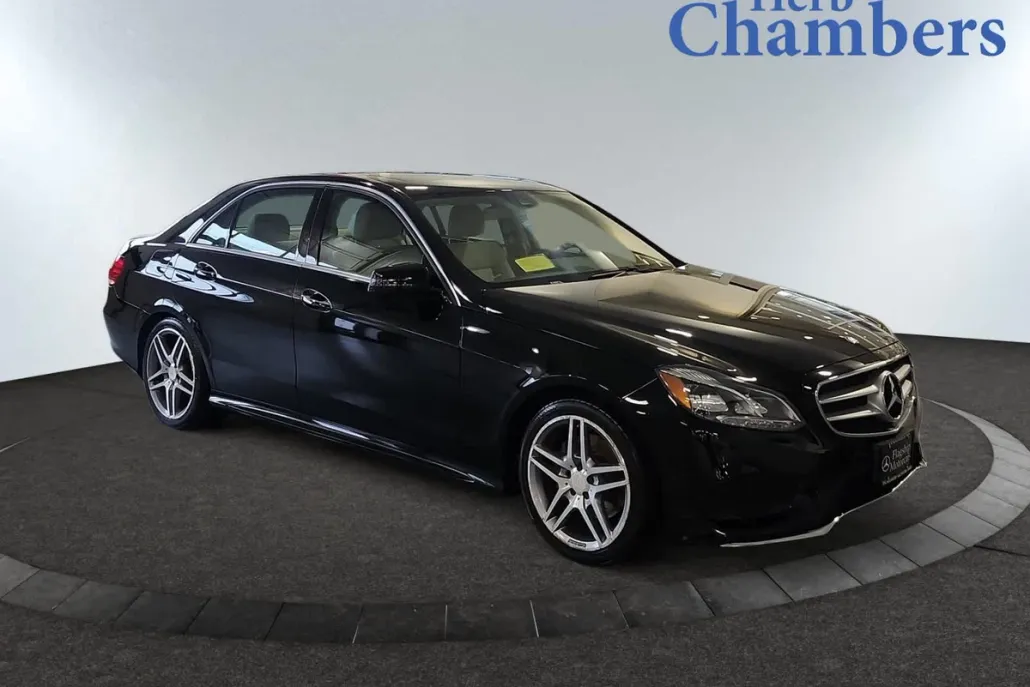 2014 Mercedes Benz E 350 4MATIC Sedan photo 1
