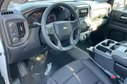 2025 Chevrolet Silverado 1500 Custom photo 1