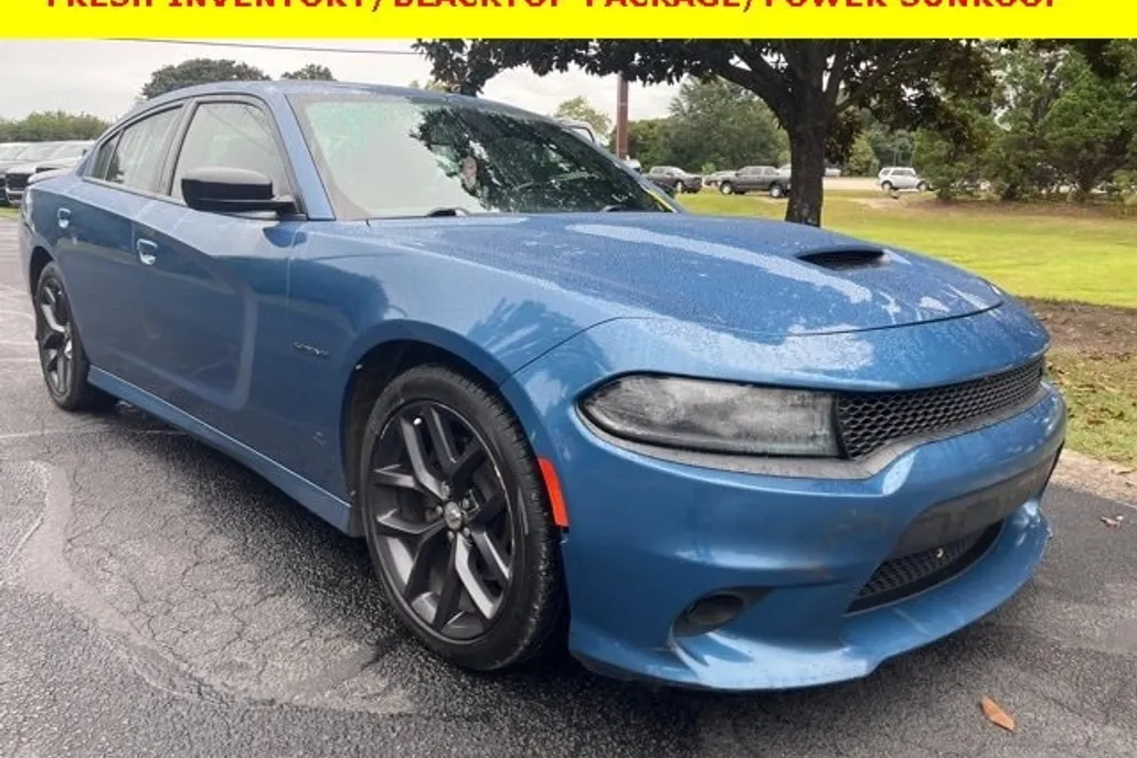 2020 Dodge Charger R/T photo 1