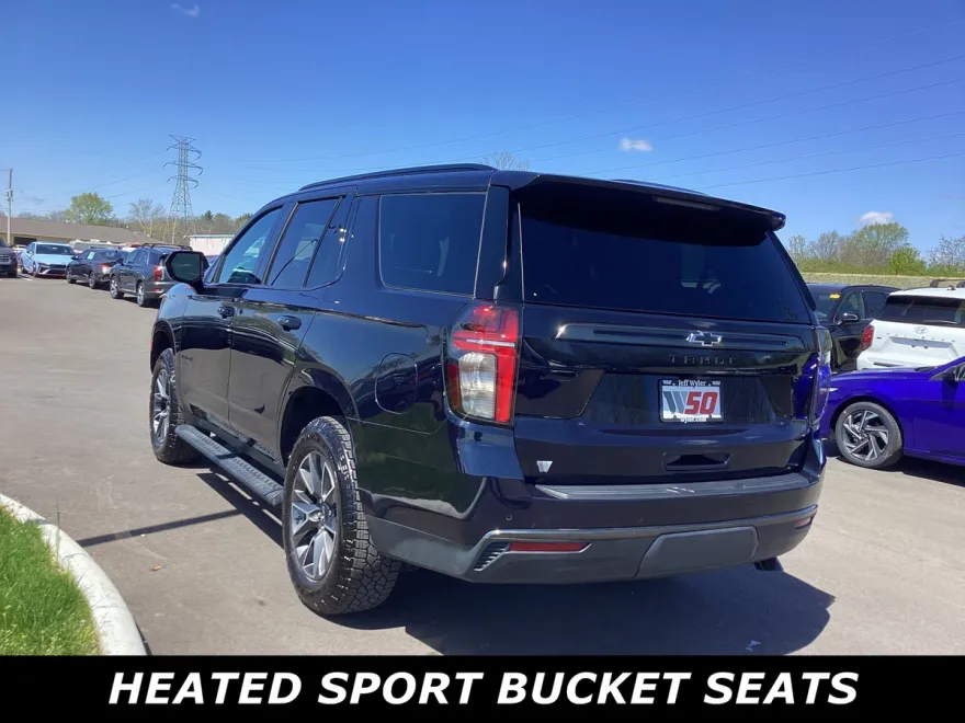 2021 Chevrolet Tahoe Z71 photo 1