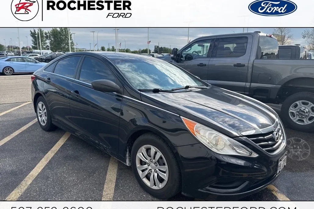 2012 Hyundai Sonata GLS photo 1