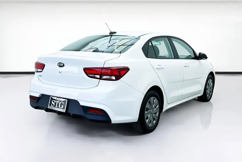 2020 Kia Rio LX S photo 1