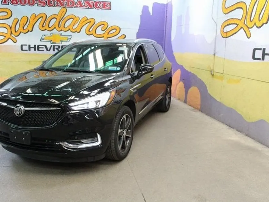 2021 Buick Enclave Essence photo 1