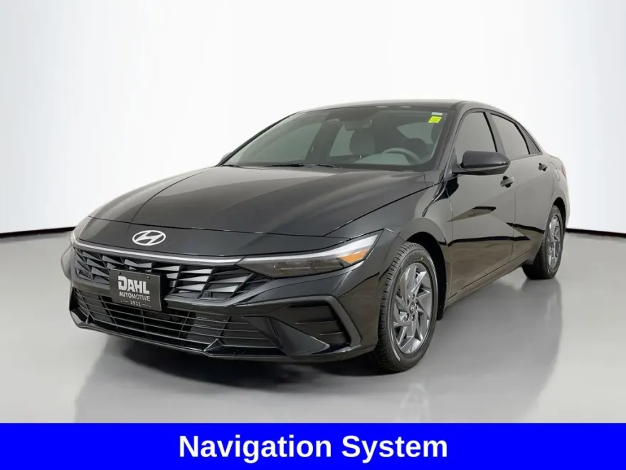 2024 Hyundai Elantra Hybrid Blue photo 1