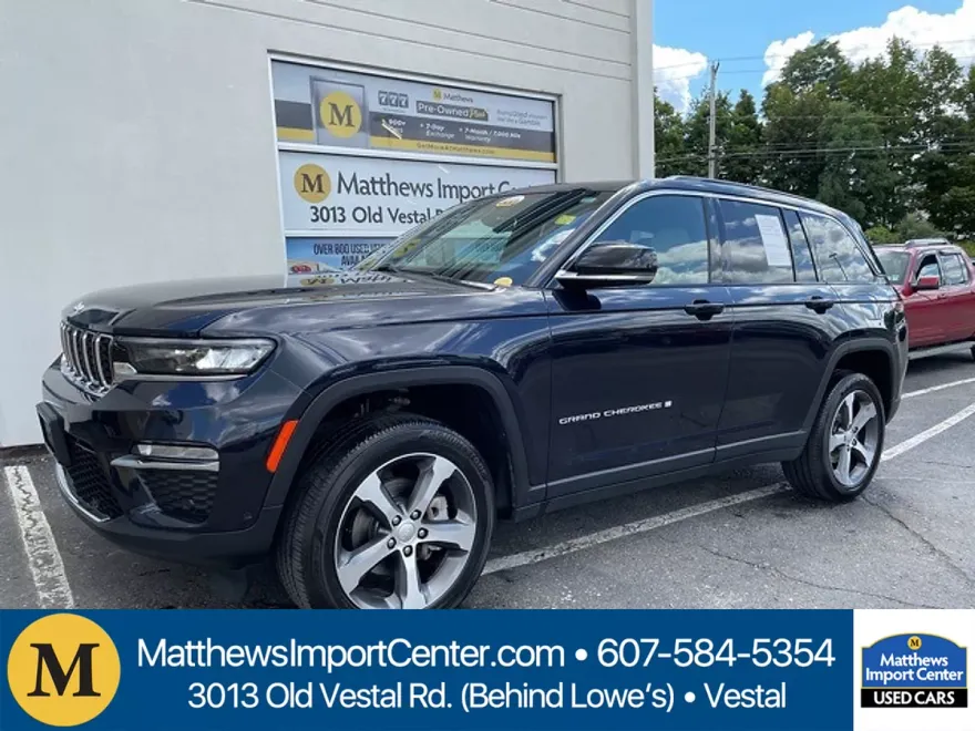 2024 Jeep Grand Cherokee Limited photo 1