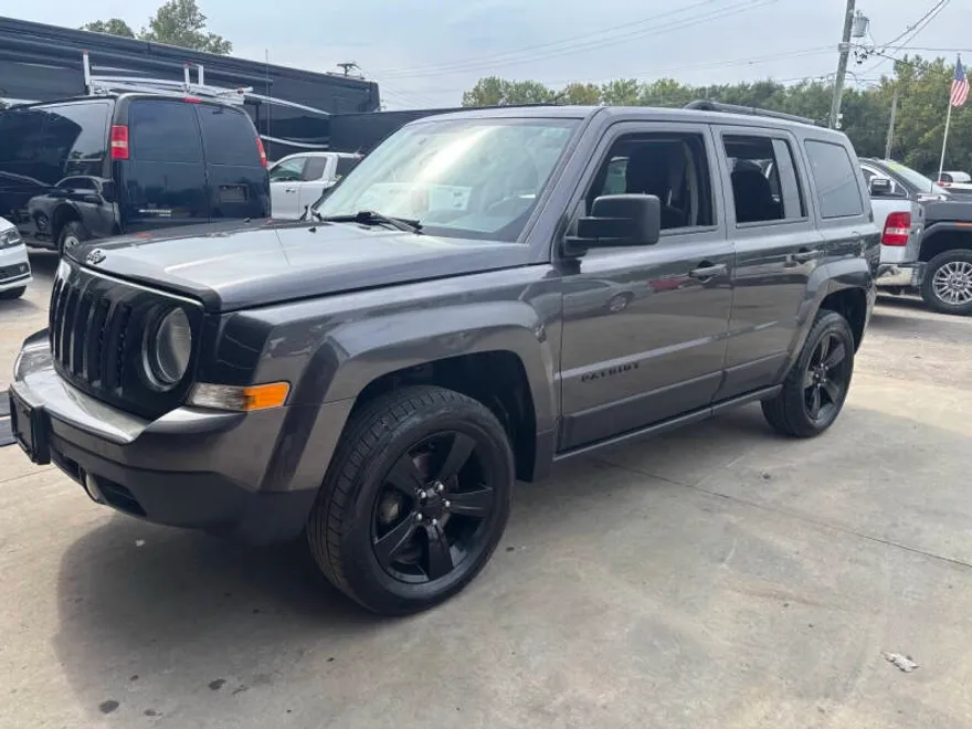 2015 Jeep Patriot Altitude Edition photo 1