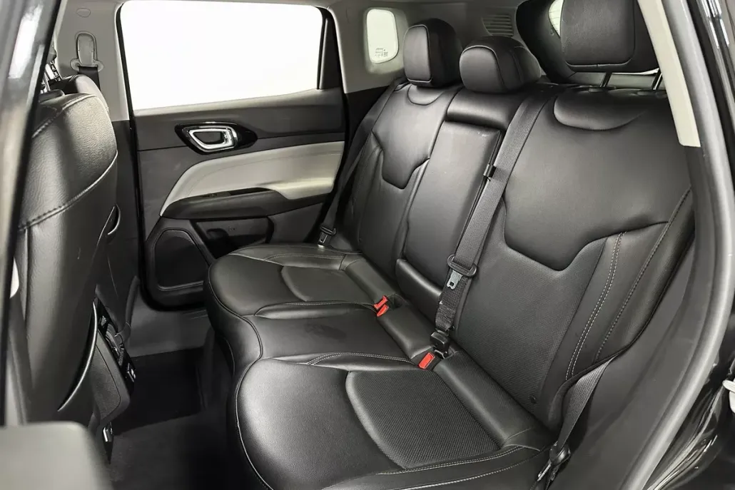2022 Jeep Compass Limited photo 1