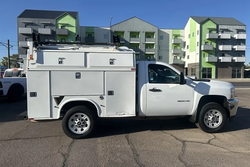2014 Chevrolet Silverado 3500HD Work Truck photo 1