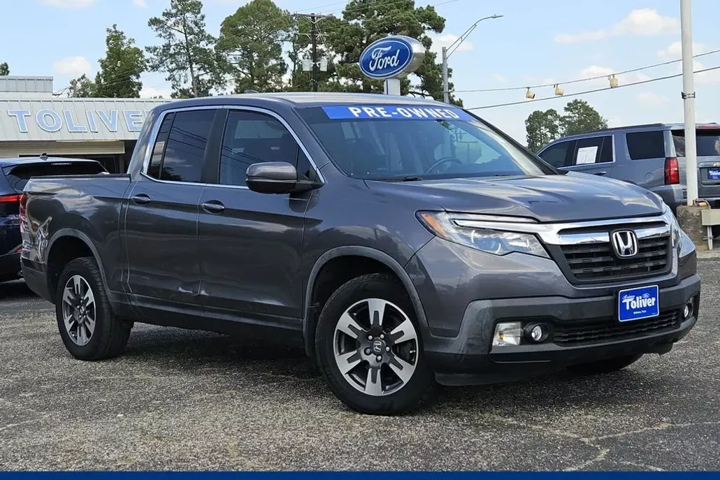 2017 Honda Ridgeline RTL photo 1
