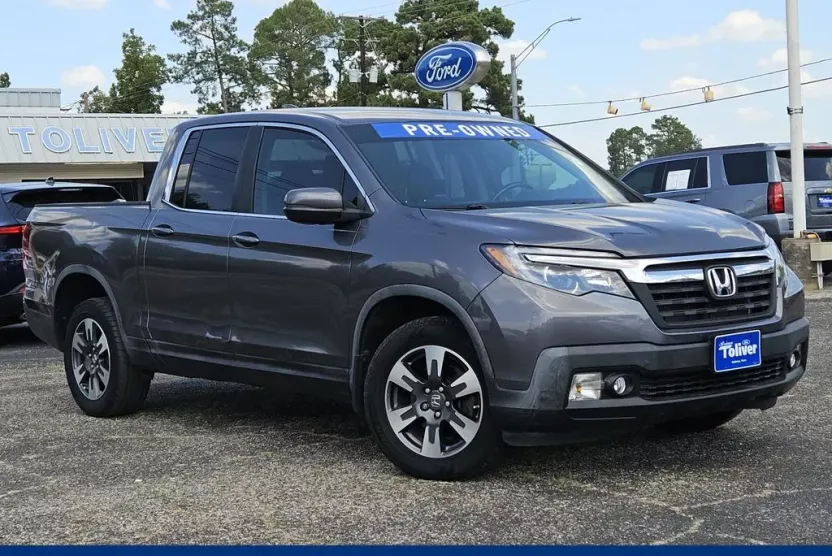 2017 Honda Ridgeline RTL photo 1