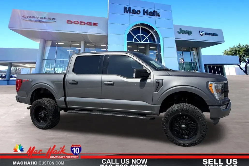 2023 Ford F-150 XLT photo 1