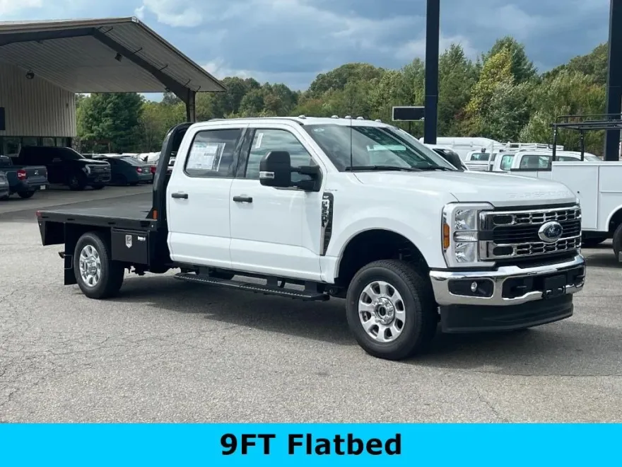 2024 Ford F-350 XLT photo 1