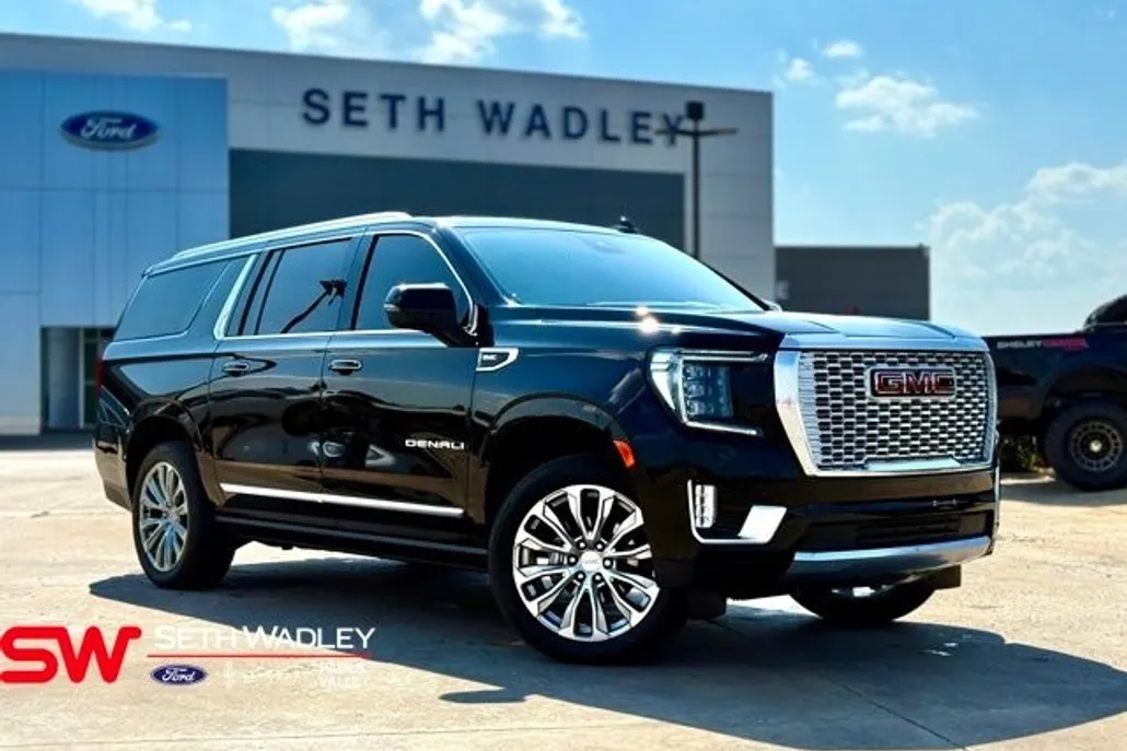 2023 Gmc Yukon XL Denali photo 1