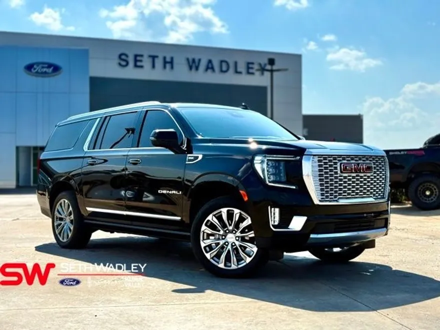 2023 Gmc Yukon XL Denali photo 1