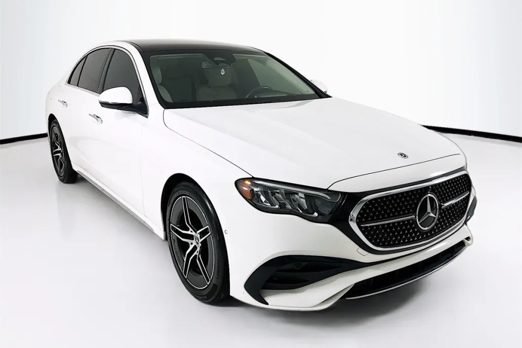 2024 Mercedes Benz E 350 4MATIC Sedan photo 1