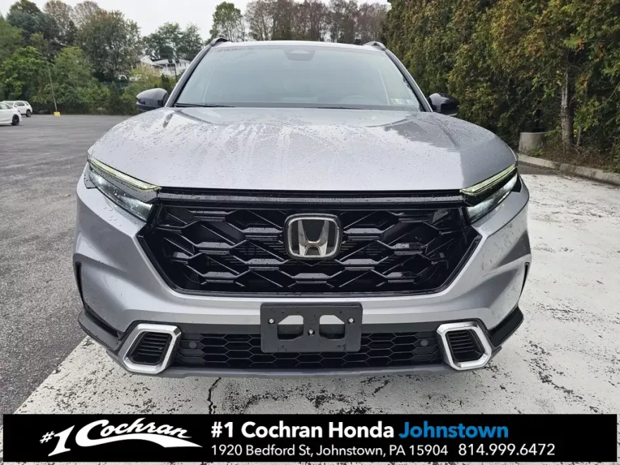 2023 Honda CR-V Hybrid Sport Touring photo 1