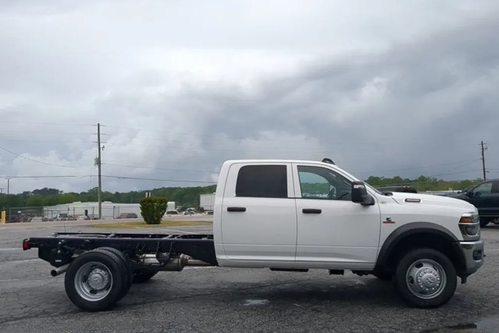 2025 Ram 4500 photo 1
