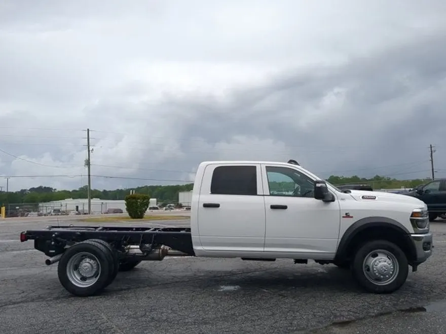2025 Ram 4500 photo 1