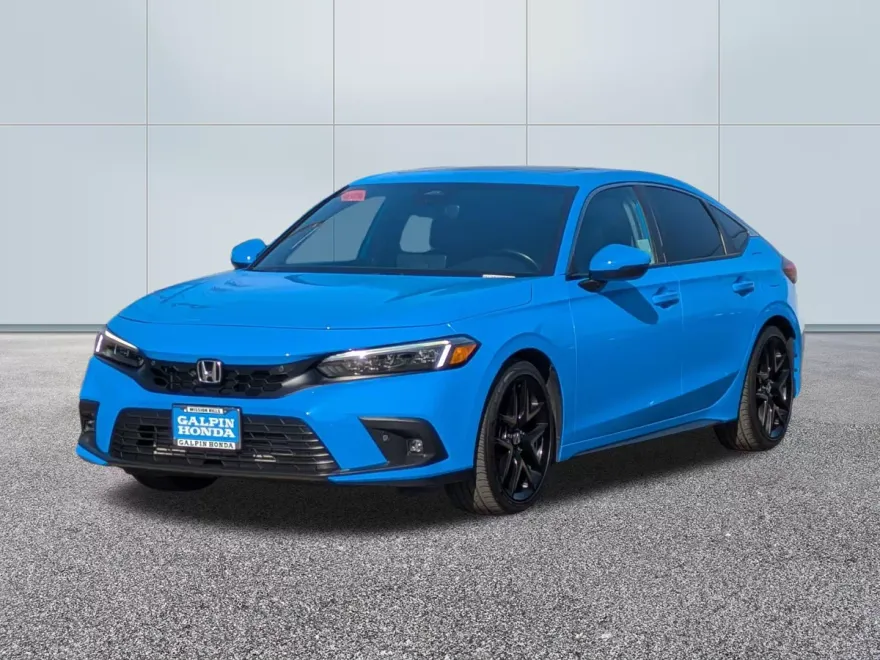 2022 Honda Civic Hatchback Sport Touring photo 1