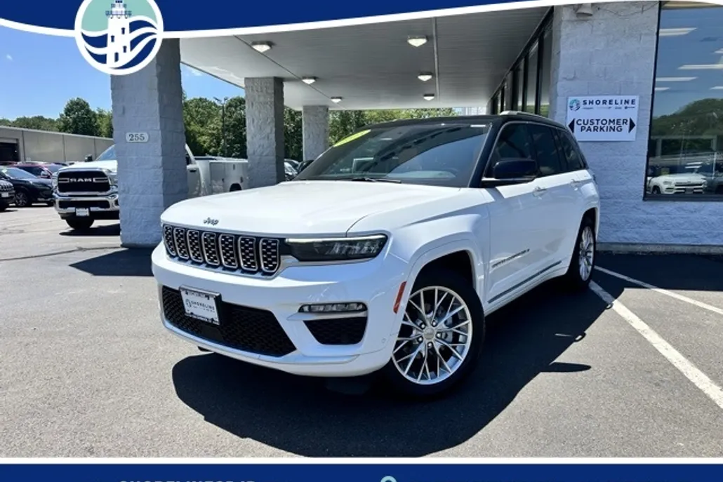 2023 Jeep Grand Cherokee Summit photo 1