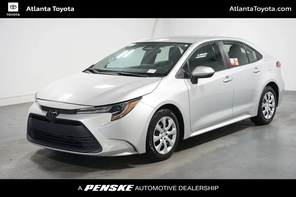 2023 Toyota Corolla LE photo 1