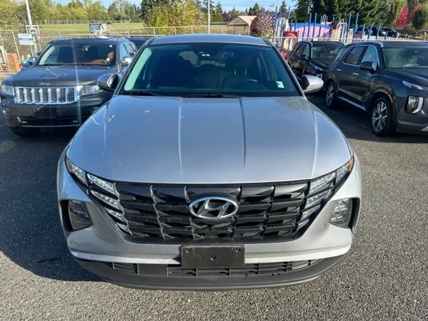 2023 Hyundai Tucson SE photo 1