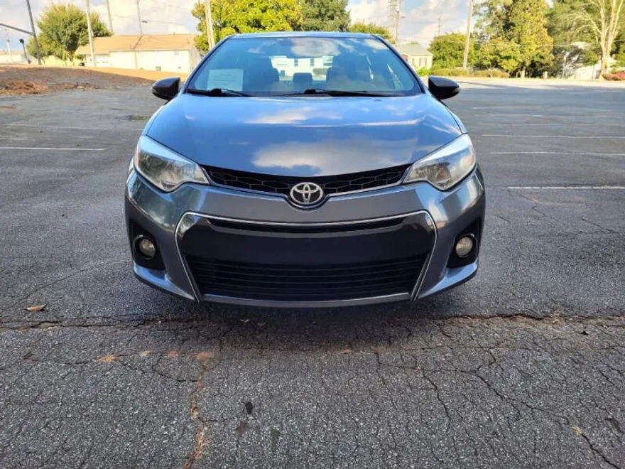 2014 Toyota Corolla S photo 1