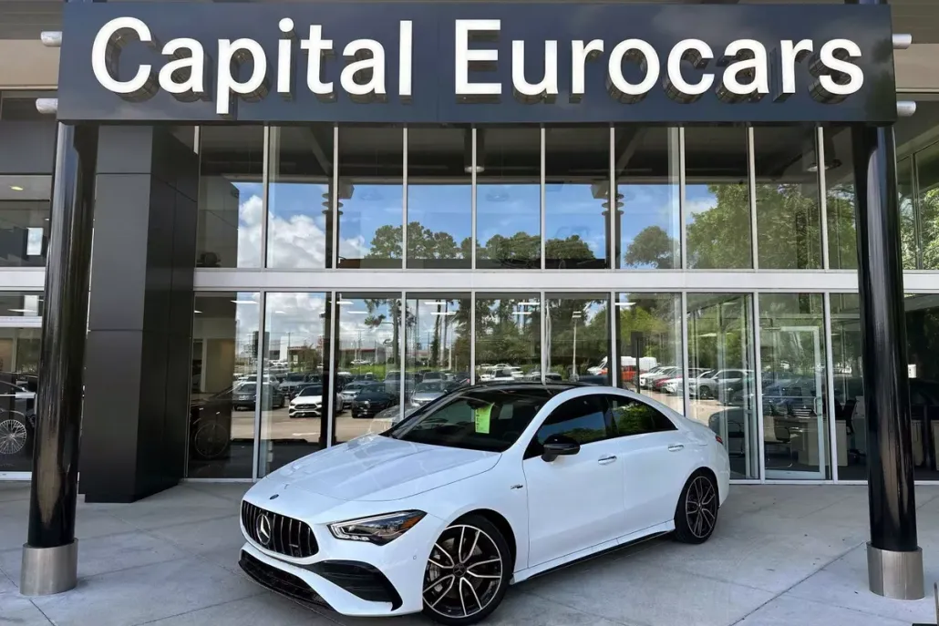 2024 Mercedes Benz CLA 35 4MATIC photo 1