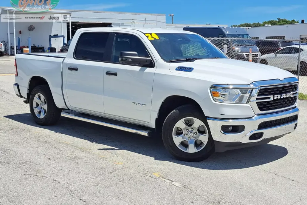 2024 Ram 1500 Big Horn photo 1