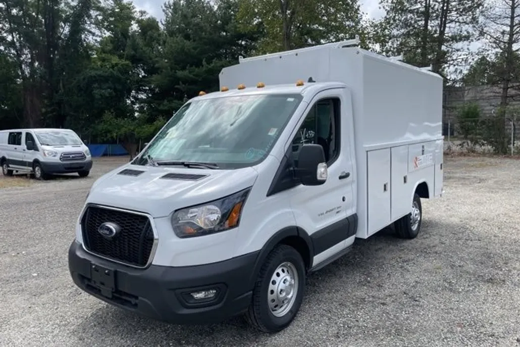 2025 Ford Transit photo 1