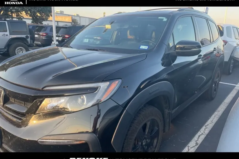 2022 Honda Pilot TrailSport photo 1