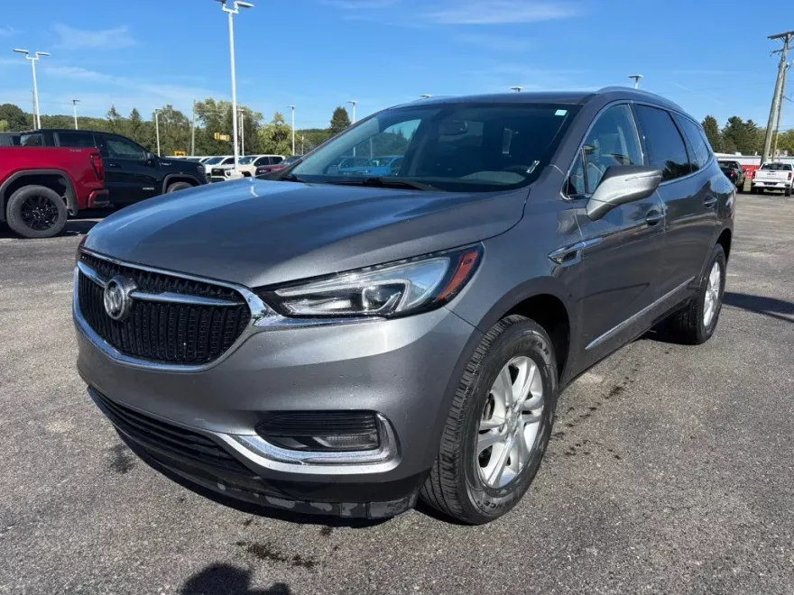 2020 Buick Enclave Essence photo 1