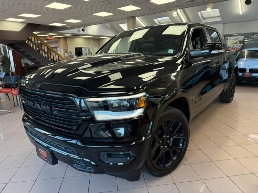 2022 Ram 1500 Laramie photo 1