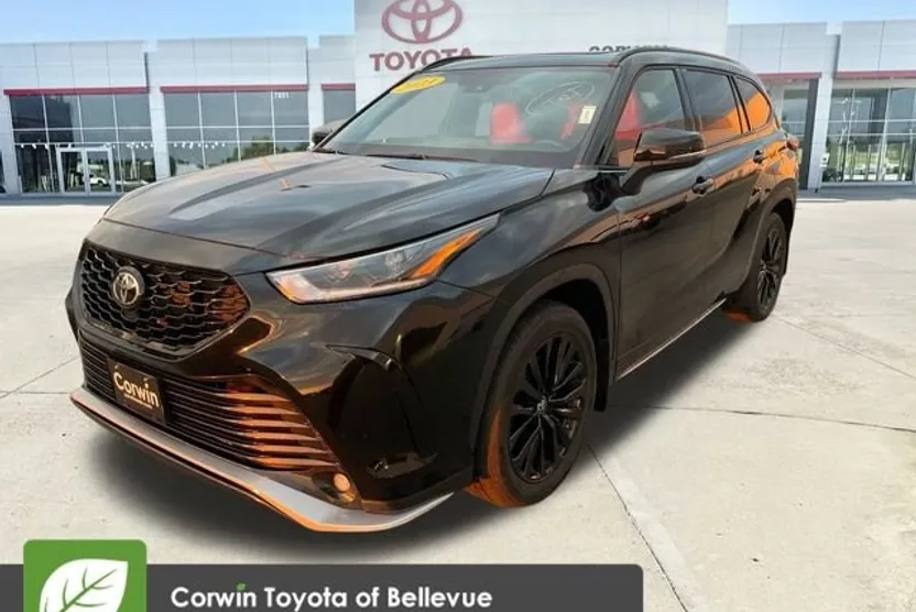 2023 Toyota Highlander XSE photo 1