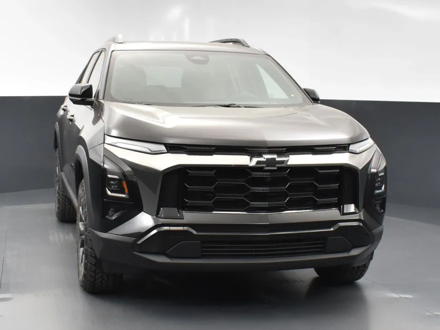 2025 Chevrolet Equinox ACTIV photo 1
