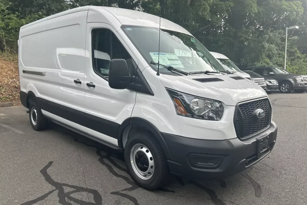 2025 Ford Transit photo 1