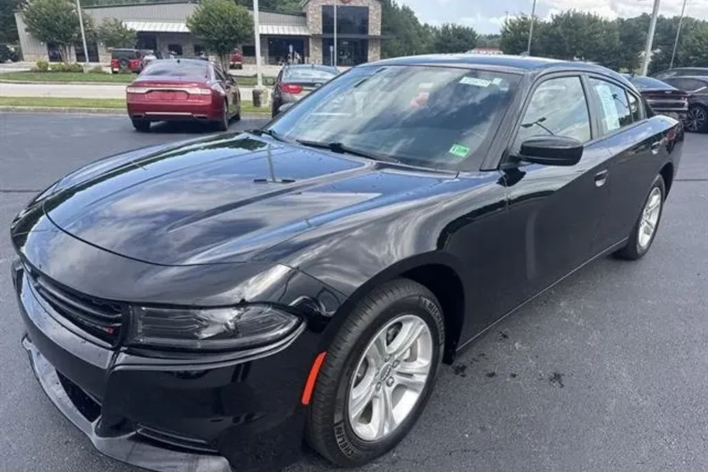 2023 Dodge Charger SXT photo 1
