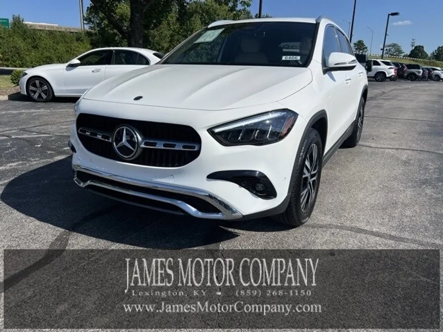 2025 Mercedes Benz GLA 250 4MATIC photo 1