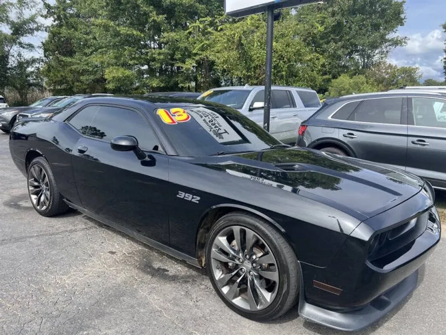2013 Dodge Challenger SRT8 Core photo 1