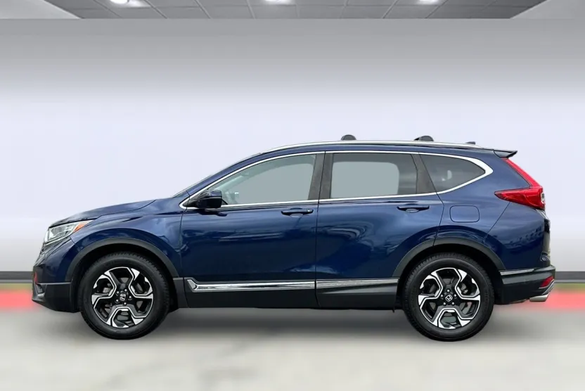 2018 Honda CR-V Touring photo 1