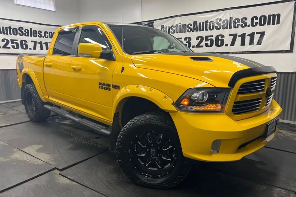 2016 Ram 1500 Sport photo 1