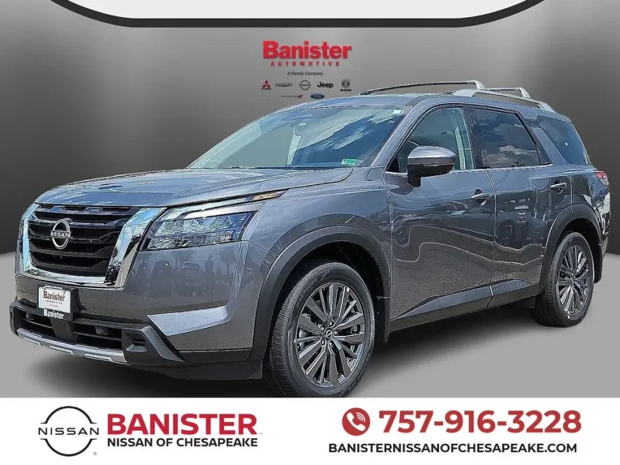 2025 Nissan Pathfinder SL photo 1